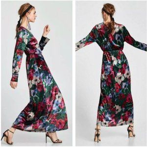 ZARA Velvet FLORAL PRINT WRAP KIMONO- Size Small